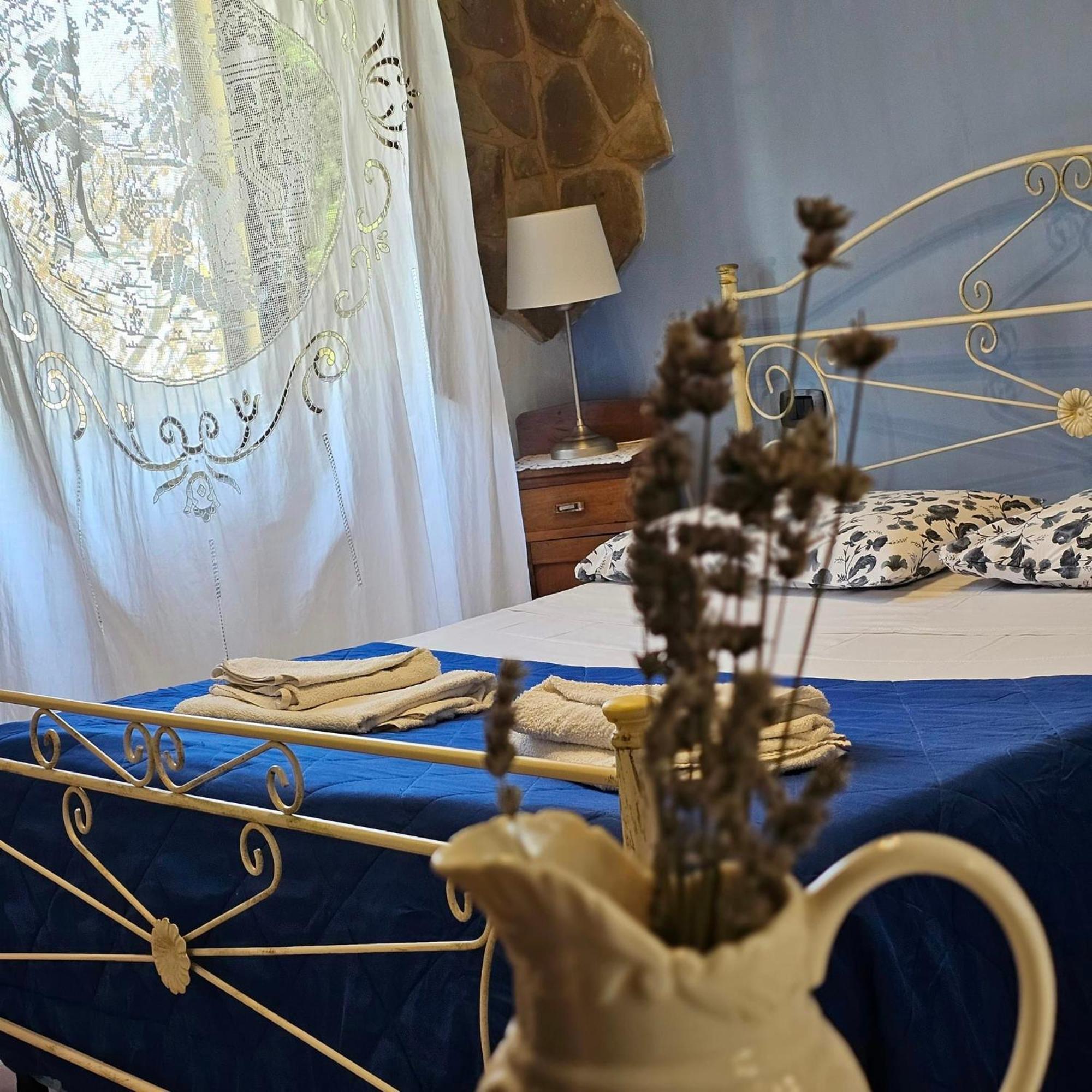 Il Casale Di Aurora Country House Colmurano Екстериор снимка