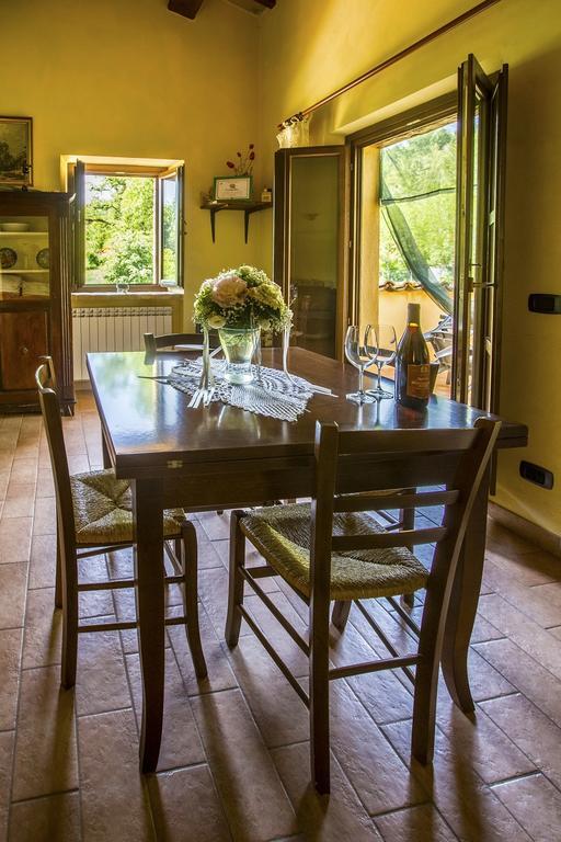 Il Casale Di Aurora Country House Colmurano Екстериор снимка